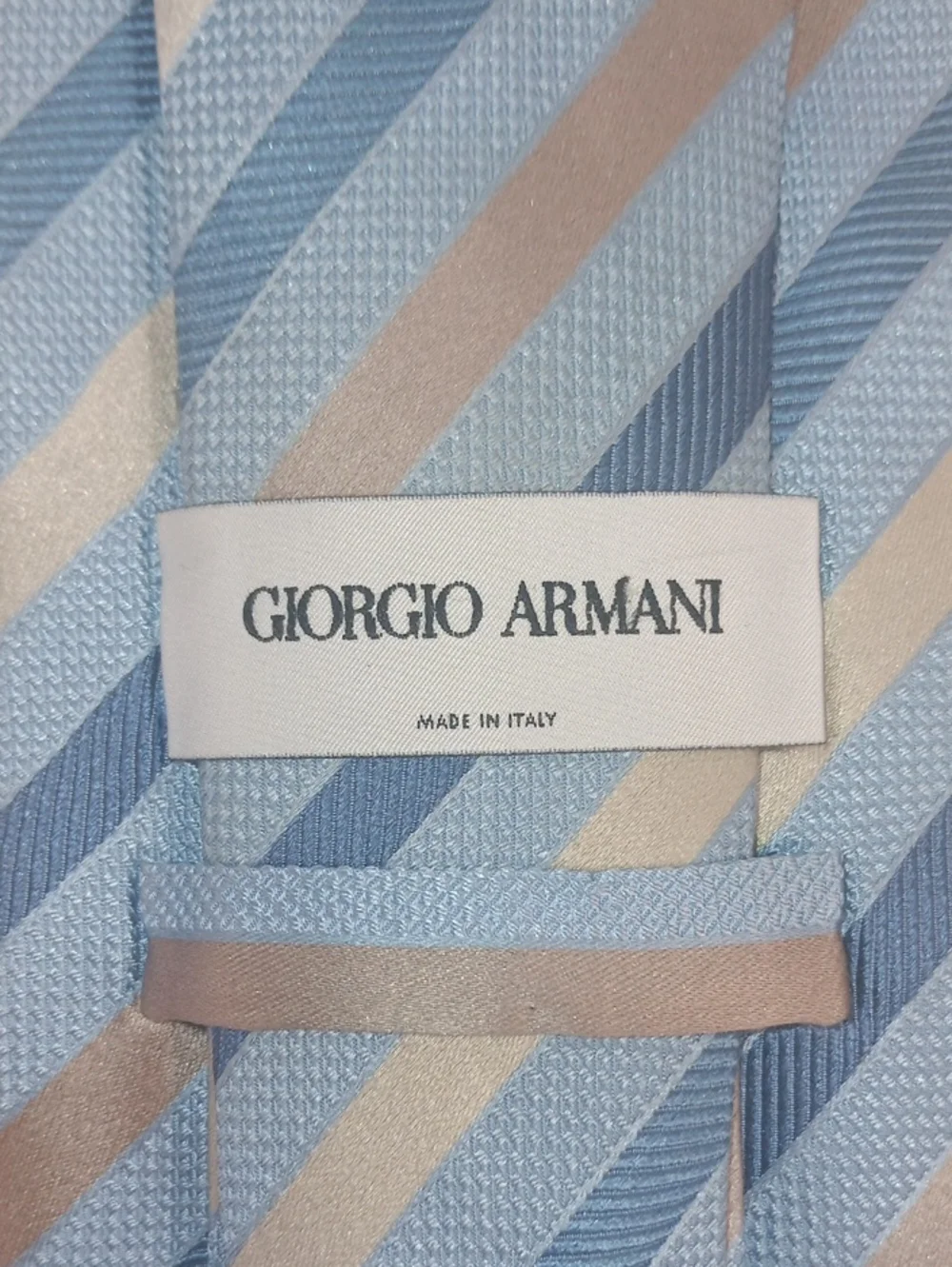 Giorgio Armani Blue and Silver Diagonal Stripe Tie